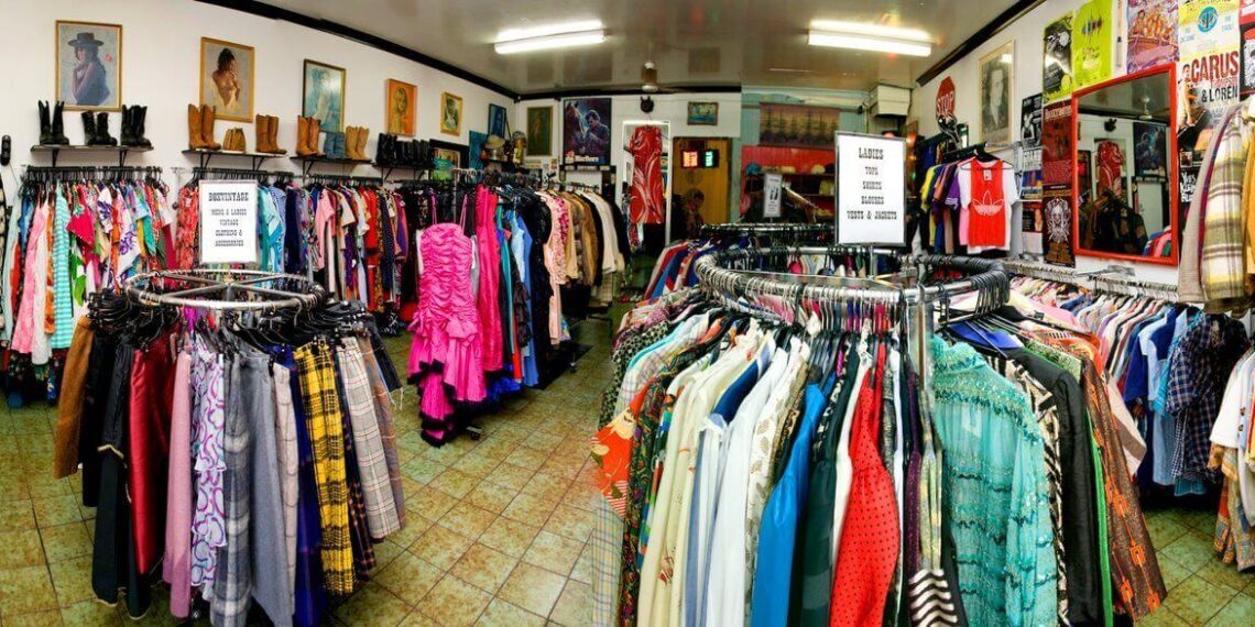 Kinh nghiệm kinh doanh quần áo với số vốn 100 triệu đồng