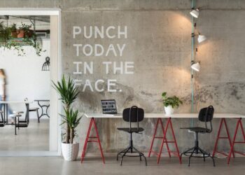 Kinh nghiệm khởi nghiệp kinh doanh quán cafe nguyên chất