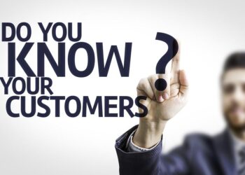 THẤU HIỂU KHÁCH HÀNG