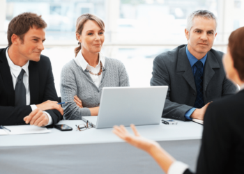 cạnh tranh trong kinh doanh