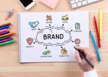 Xây dựng thương hiệu cá nhân – tấm thẻ quyền lực khi thương hiệu doanh nghiệp bão hòa