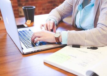 3 cách học marketing online hiệu quả giữa biển kiến thức trên Internet