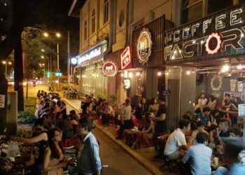 Kinh doanh quán café cần làm gì?