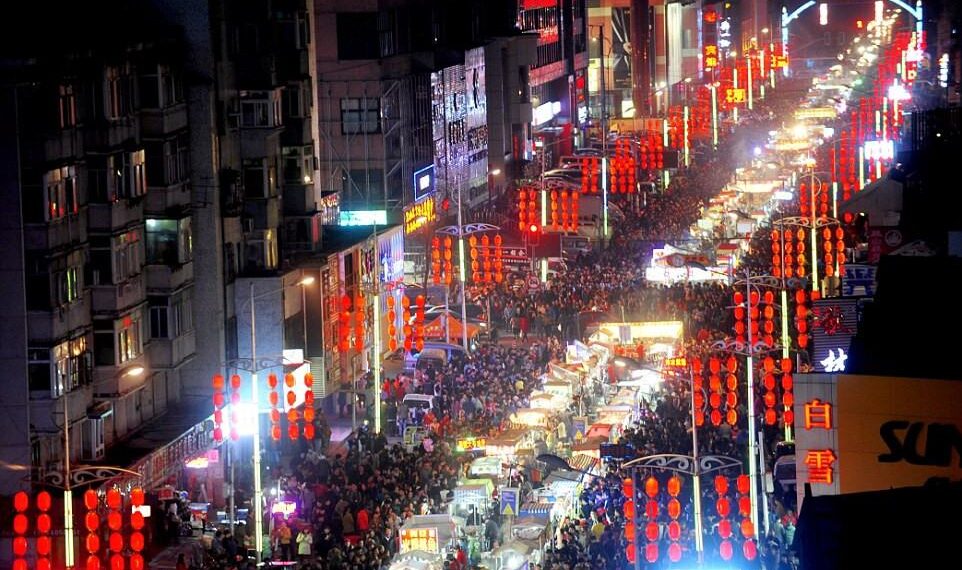 Tổng hợp 10 khu chợ nhập hàng nổi tiếng tại Quảng Châu – Trung Quốc 2 Tổng hợp 10 khu chợ nhập hàng nổi tiếng tại Quảng Châu – Trung Quốc