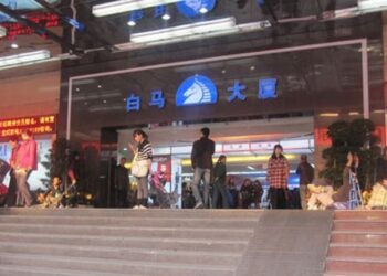 4 khu chợ là nguồn hàng quần áo sỉ ở Quảng Châu hot nhất hiện nay