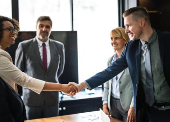 5 KINH NGHIỆM KINH DOANH DÀNH CHO NGƯỜI MỚI BẮT ĐẦU