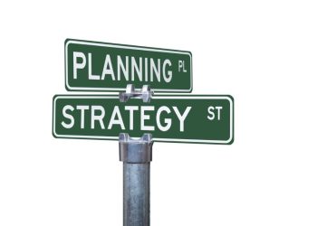 Khái niệm và sự khác biệt của Chiến lược với kế hoạch