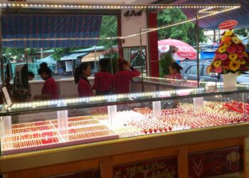 Mở cửa hàng kinh doanh vàng bạc đá quý cần giấy tờ gì?