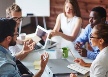 PR là gì? 6 bước để bạn xây dựng một kế hoạch PR cho doanh nghiệp một cách dễ dàng