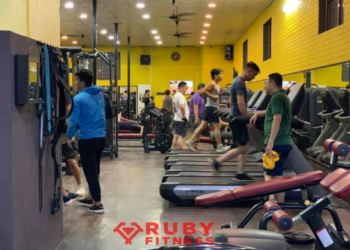 Bảng giá thiết bị phòng gym cần thiết dành cho người mới