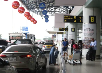 Top 5 dịch vụ taxi giá rẻ uy tín tại sân bay Nội Bài