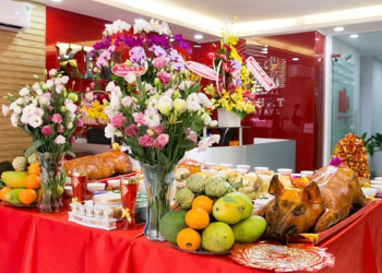 Cúng khai trương cửa hàng cần những gì? Bài văn khấn khai trương buôn bán, kinh doanh hồng phát