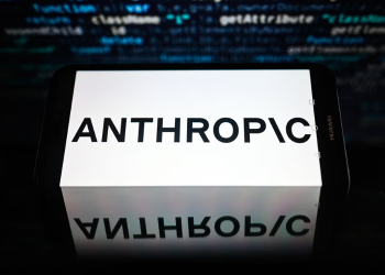 Khả năng hiểu biết ngữ cảnh và phản hồi